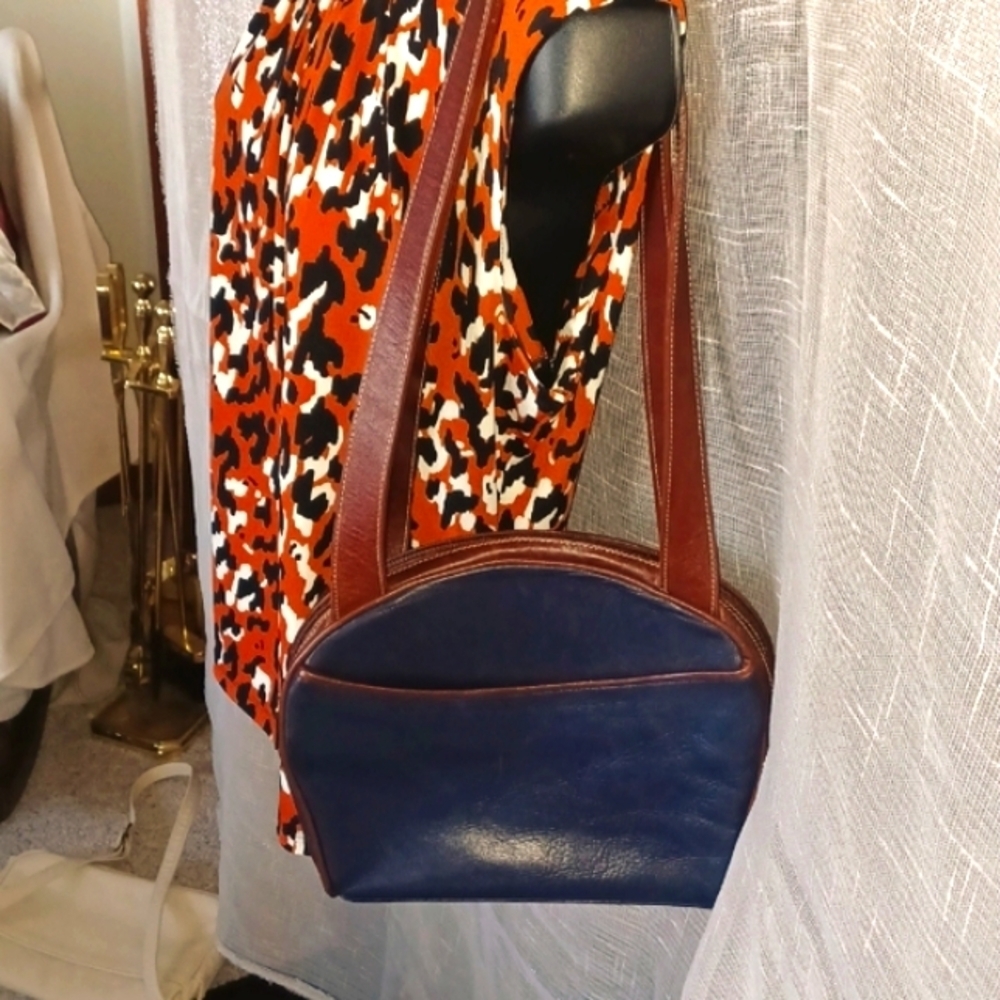 Tignanello navy and tan leather purse, 11" x8"x3", very clean